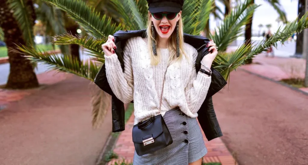 Women's Holiday Outfits