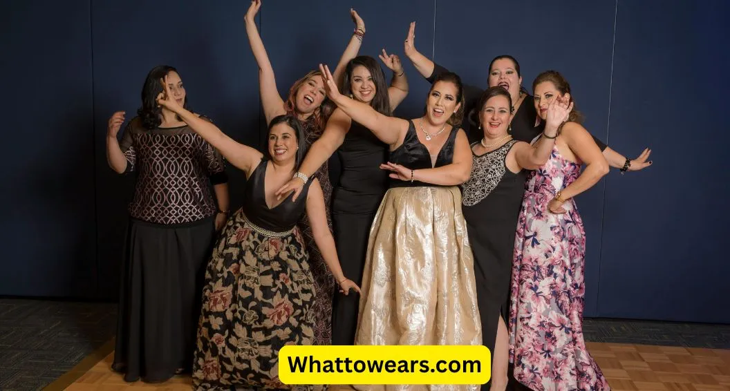 Petite Dresses for Older Women