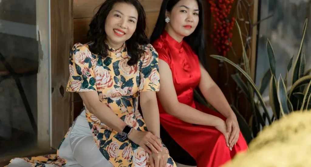 Petite Dresses for Older Women