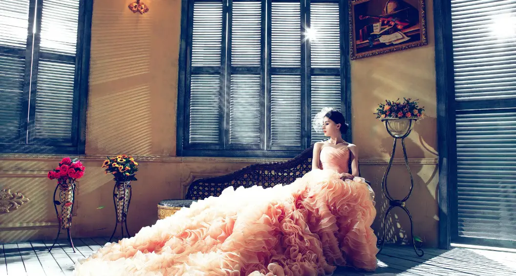 Winter Wedding Dress Color Trends