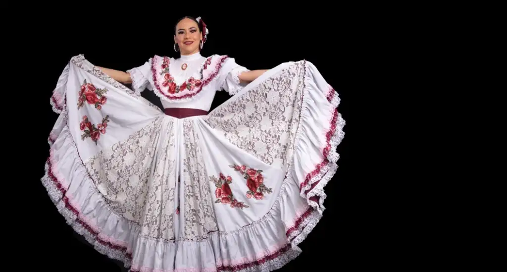 How to Style Mexican Dresses Without Looking Costumey