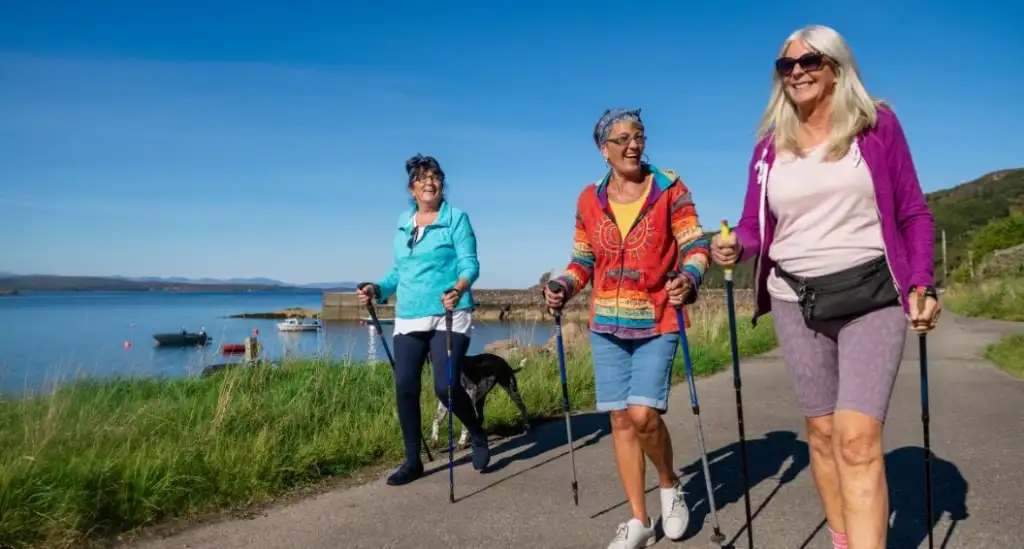 Winter & Cold-Weather Hiking Outfit Women Should Know About